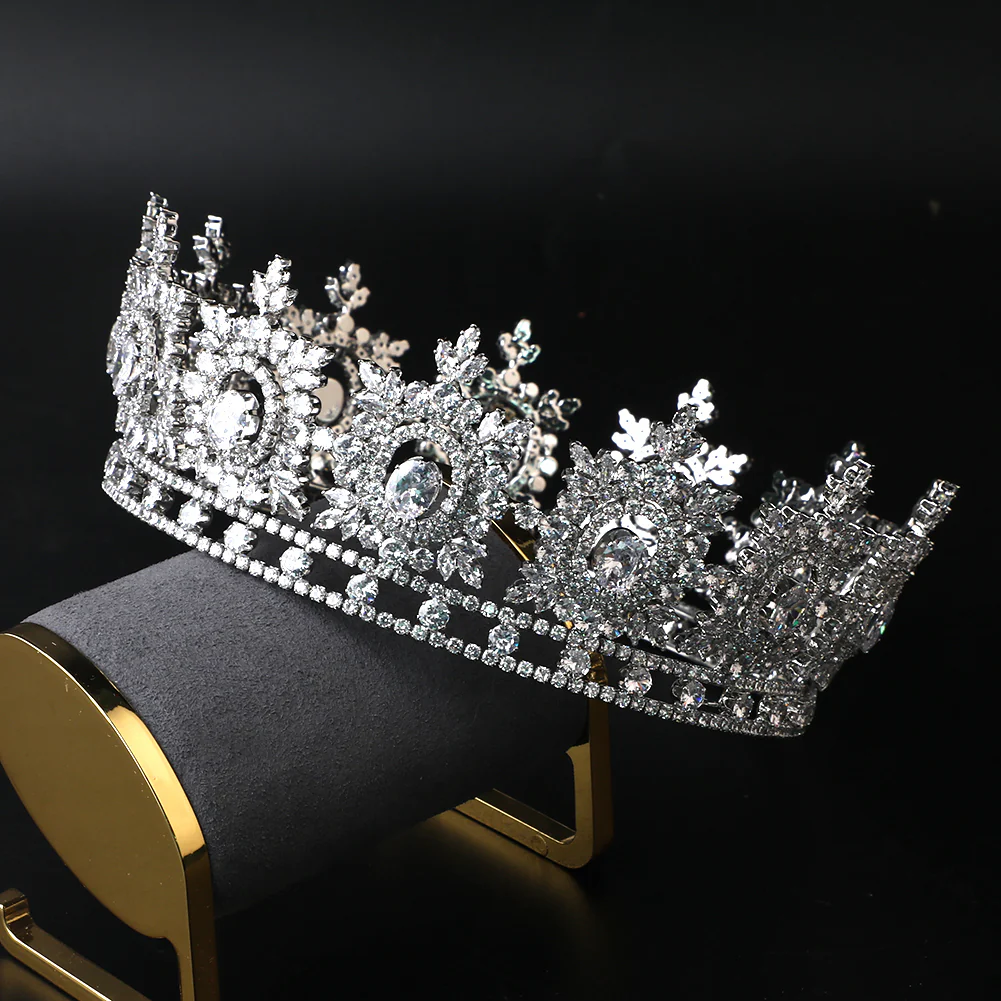 IMPERIAL HALO TIARA CROWN - Image 5