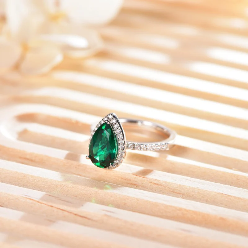 INLAID MOISSANITE EMERALD GEMSTONE PEAR CUT RING IN STERLING SILVER - Image 3