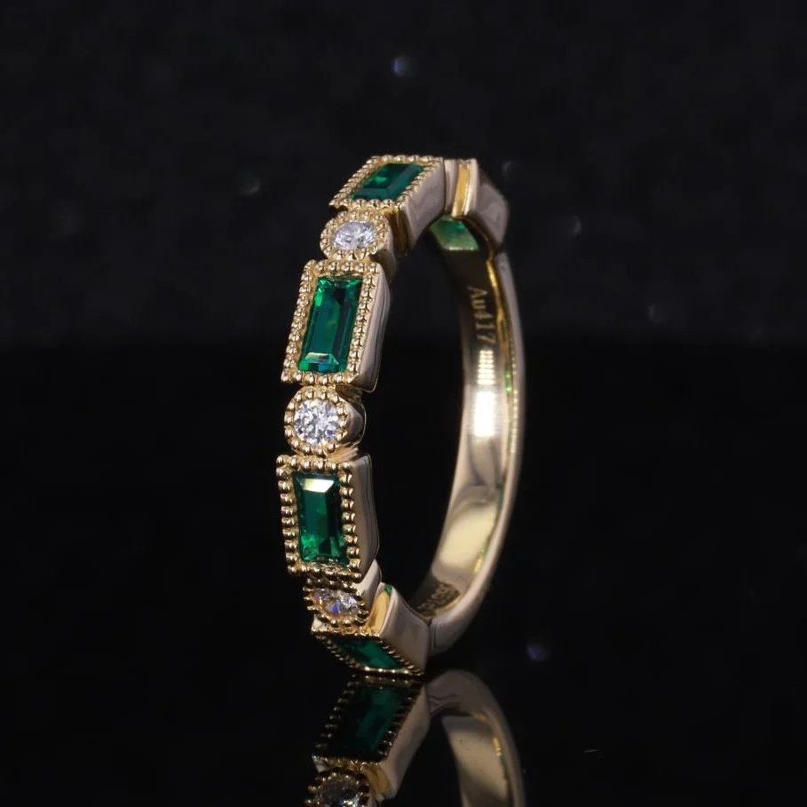 LAB GROWN EMERALD & MOISSANITE DIAMOND RING IN 14K GOLD - Image 3