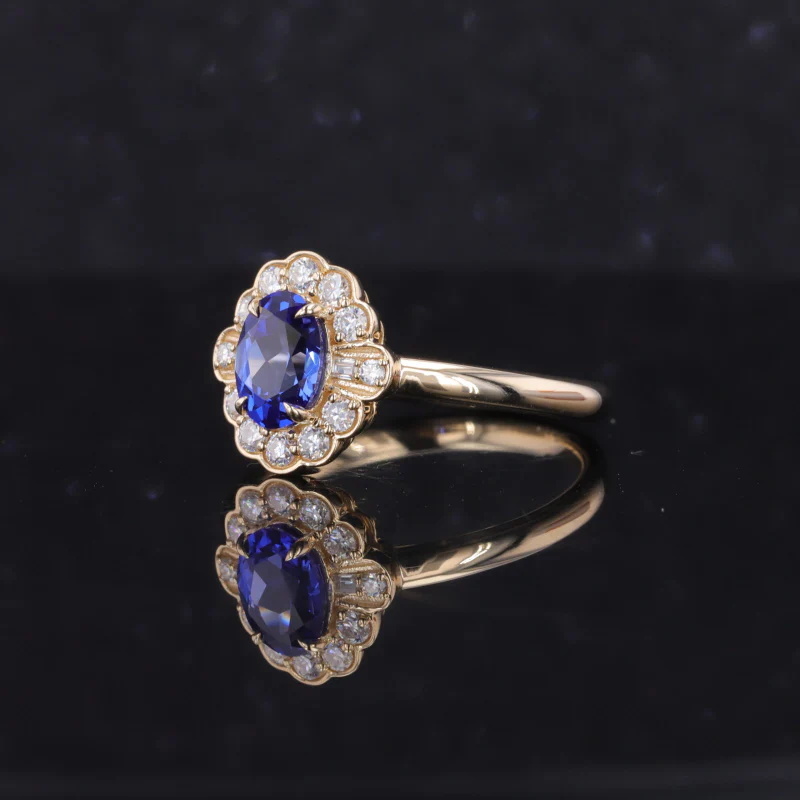 LAB GROWN OVAL CUT SAPPHIRE WITH MOISSANITE HALO RING IN 9K/10K/14K/18K SOLID GOLD - Image 3