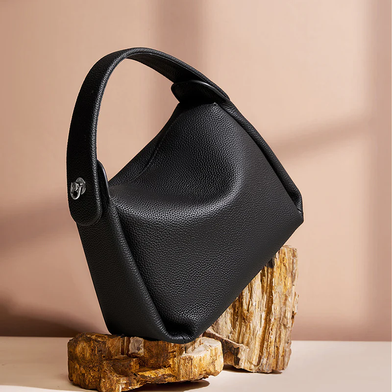 LUMIÈRE MINI SCULPT BAG - Image 6