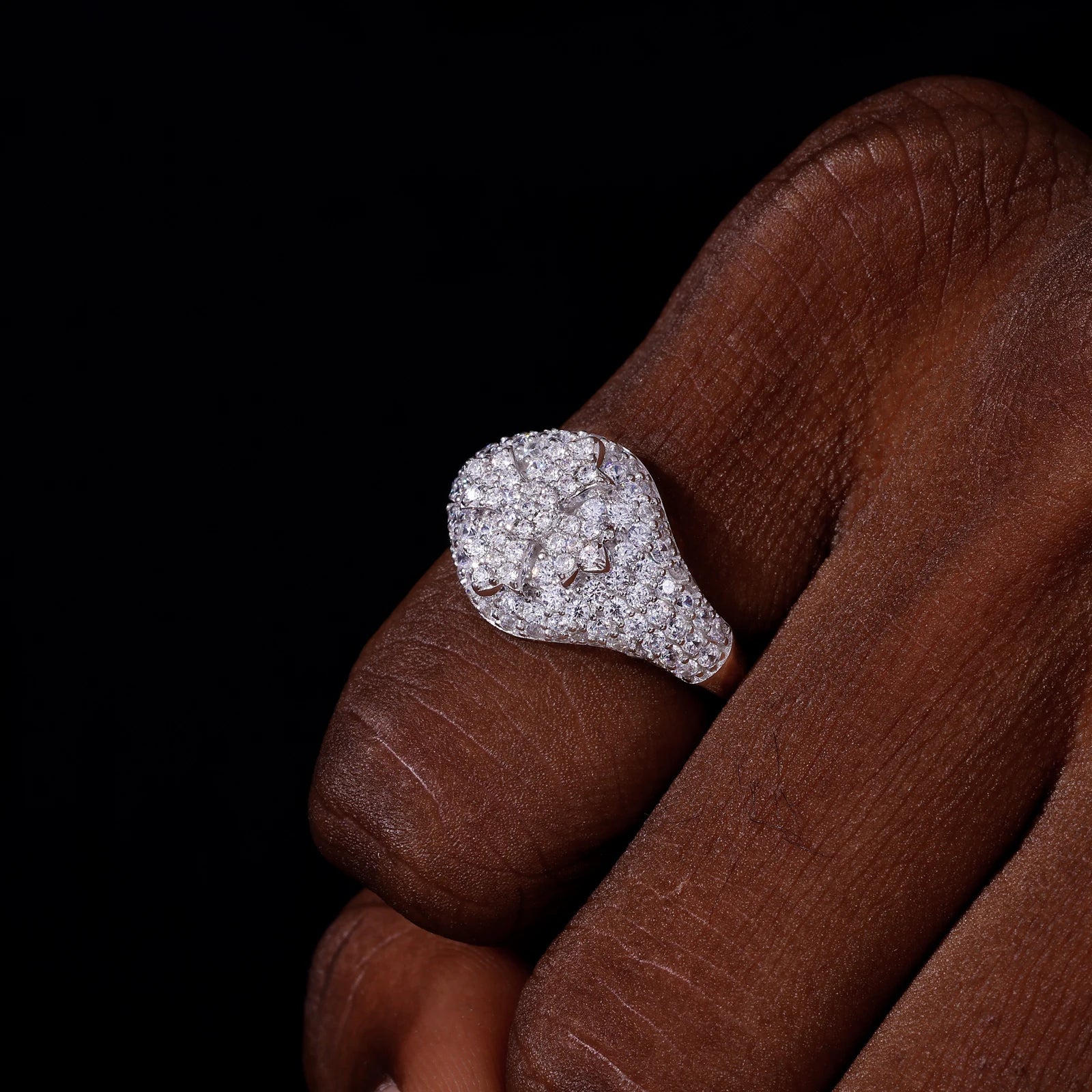 MAJESTIC CLUSTER PAVÉ MOISSANITE RING IN STERLING SILVER - Image 5
