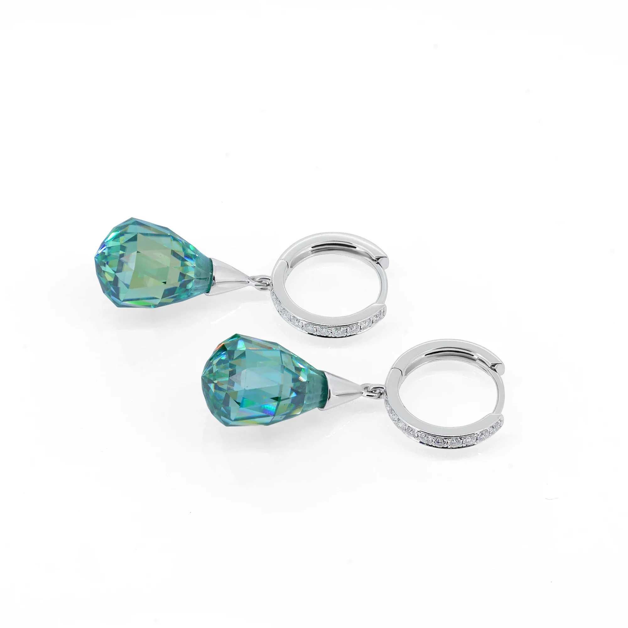 MOISSANITE AURORA TEARDROP EARRINGS IN SOLID GOLD - Image 5