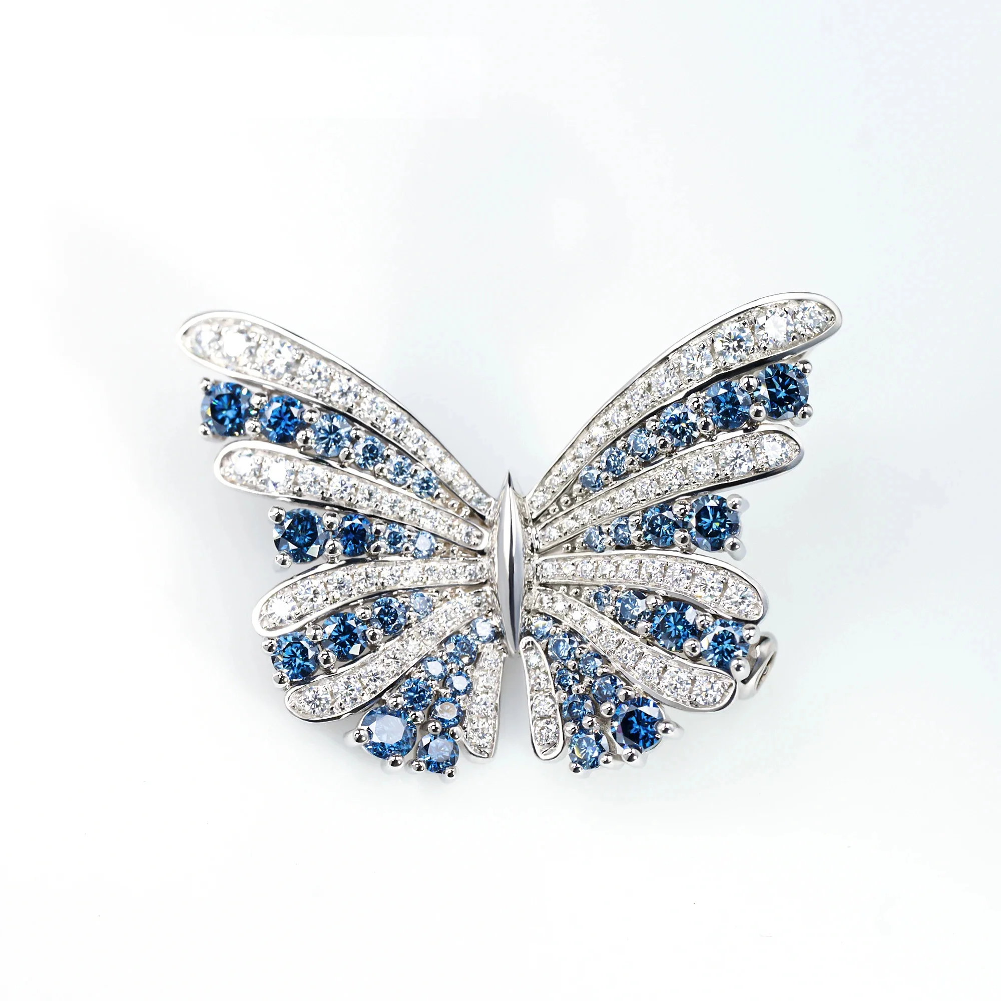 MOISSANITE AZURE WINGS BROOCH IN SOLID WHITE GOLD - Image 4