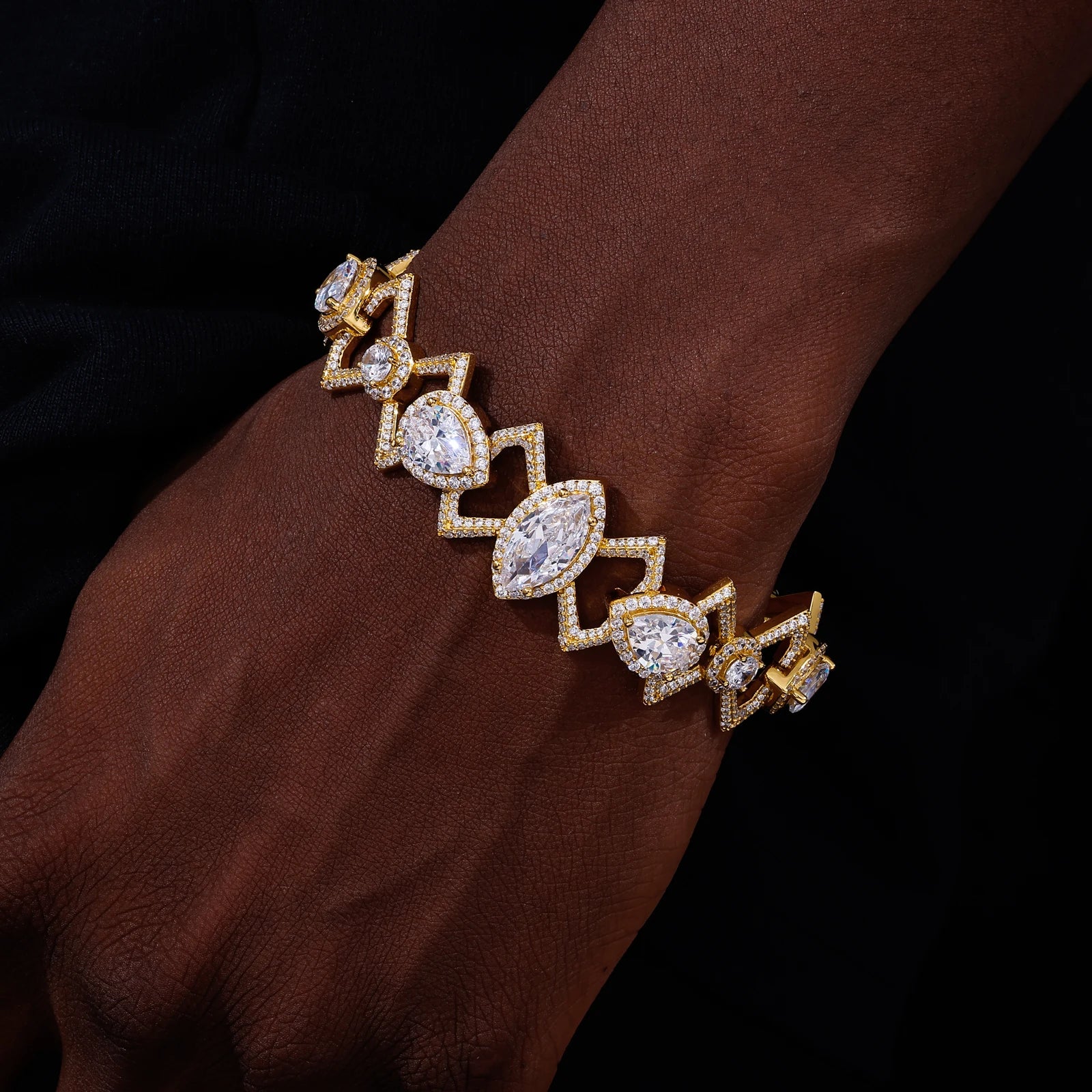 MOISSANITE BOWKNOT LINK BRACELET IN STERLING SILVER - Image 2