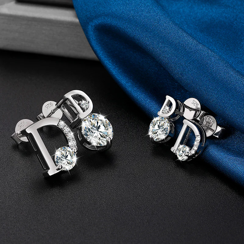 MOISSANITE DIAMOND ASYMMETRIC LETTER D STUD EARRINGS IN STERLING SILVER - Image 2