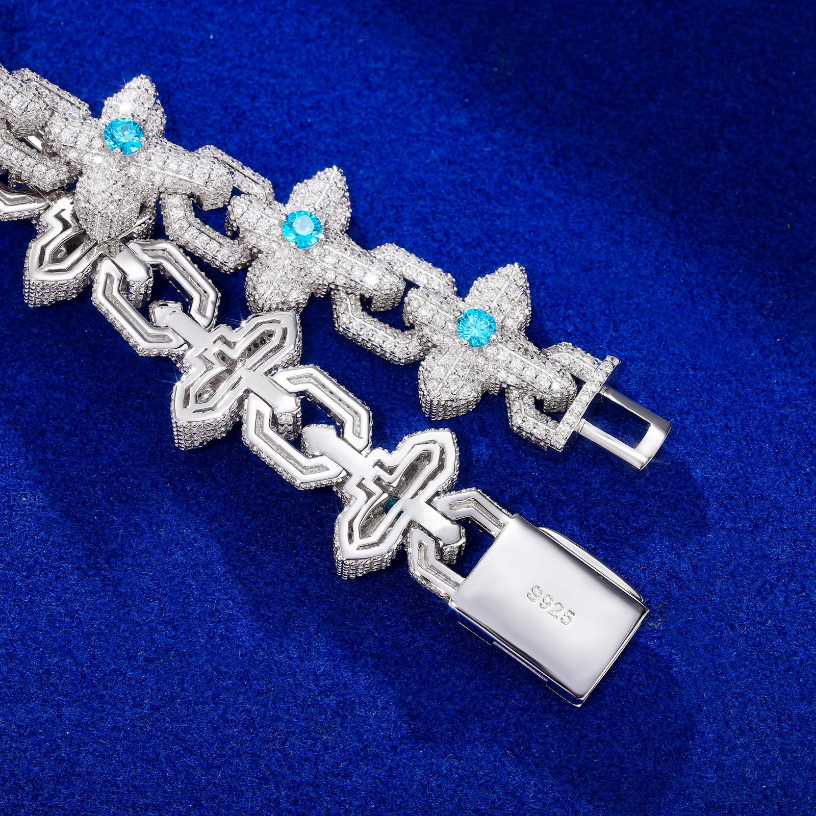 MOISSANITE DIAMOND CRYO CROSS CHAIN BRACELET IN STERLING SILVER - Image 3