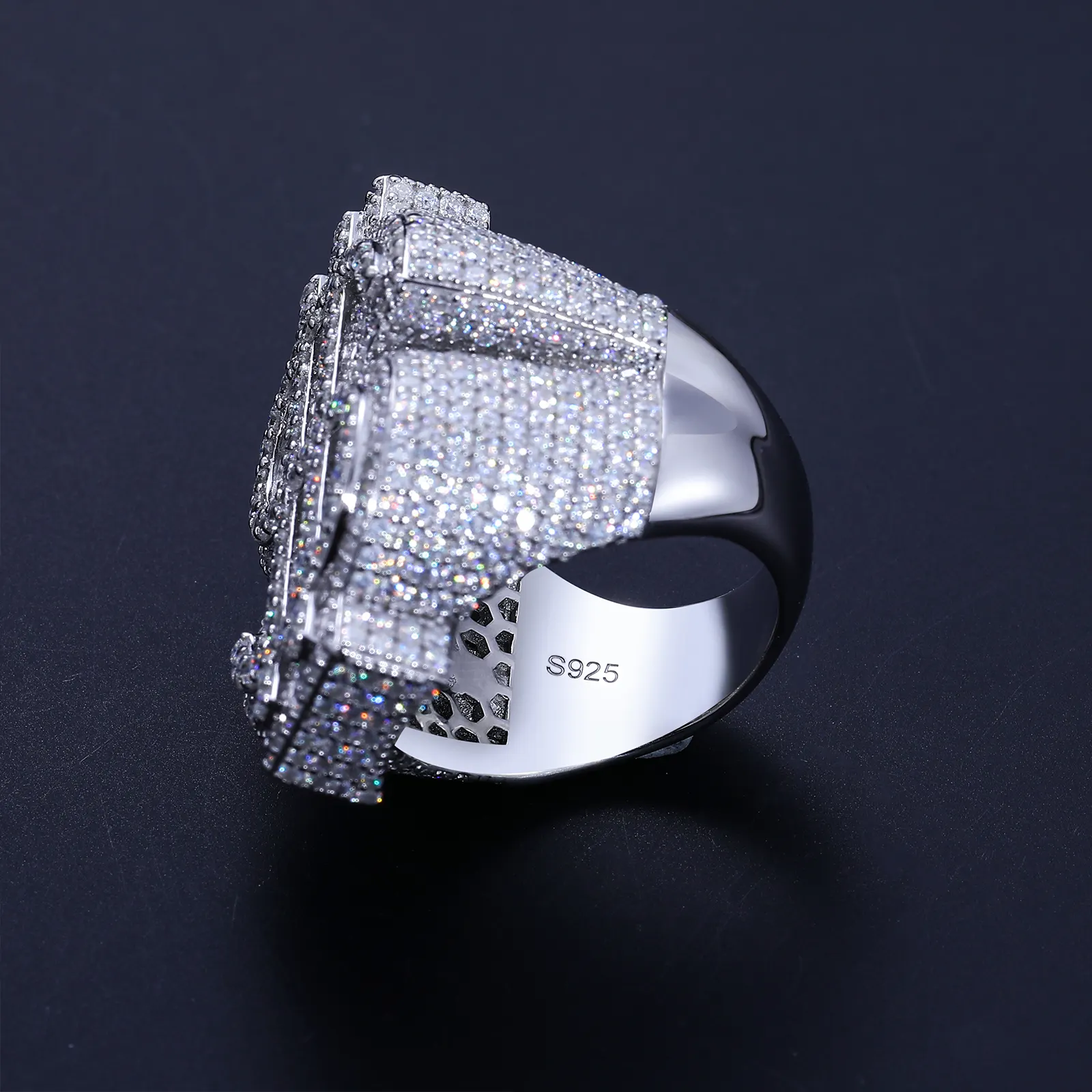 MOISSANITE DIAMOND DOLLAR RING IN STERLING SILVER - Image 3