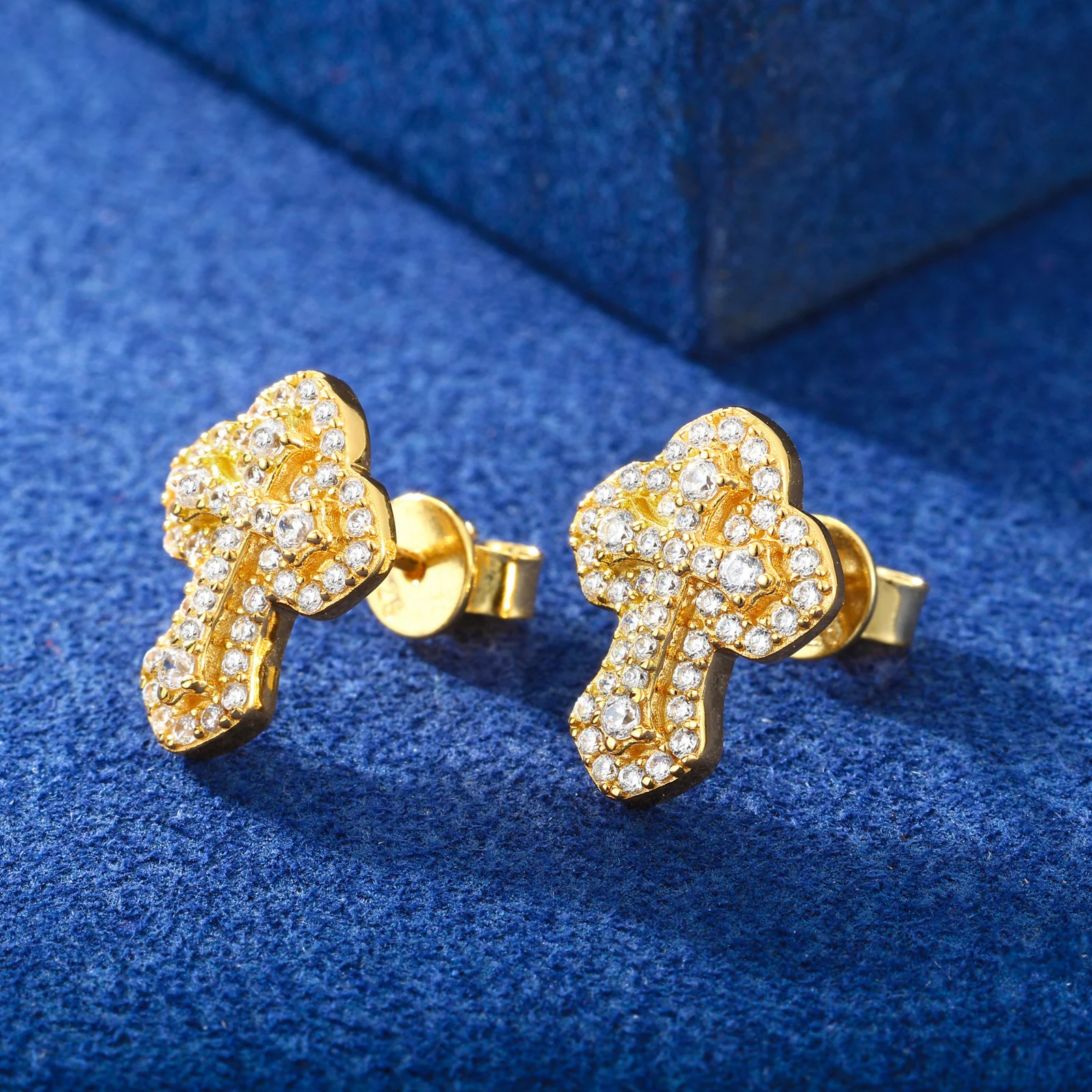 MOISSANITE DIAMOND DOUBLE LAYERED CROSS STUD EARRINGS IN STERLING SILVER - Image 3