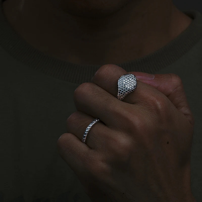 MOISSANITE DIAMOND GEMSTONE RING IN STERLING SILVER