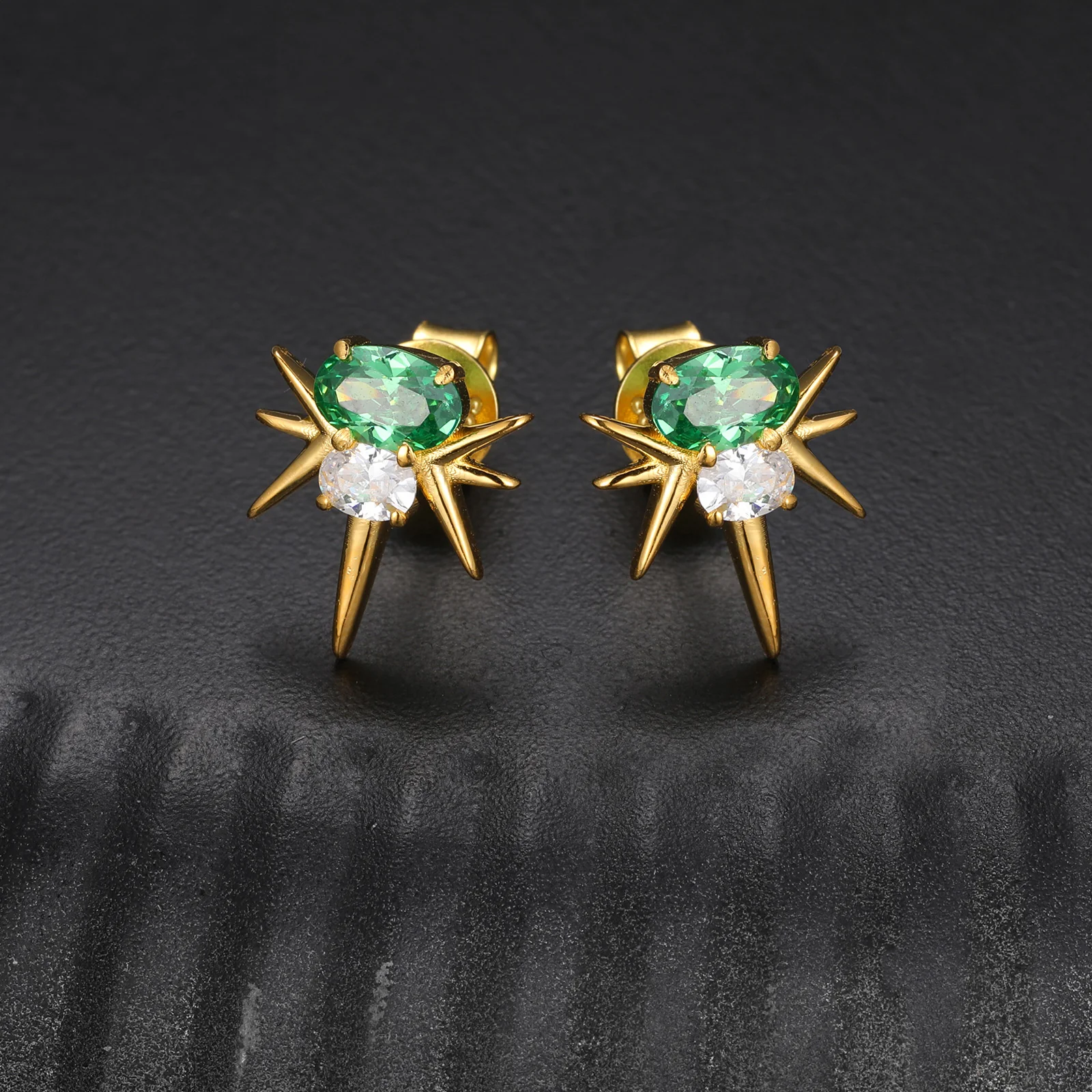 MOISSANITE DIAMOND GREEN CZ OVAL BEE-STING STUD EARRINGS IN STERLING SILVER