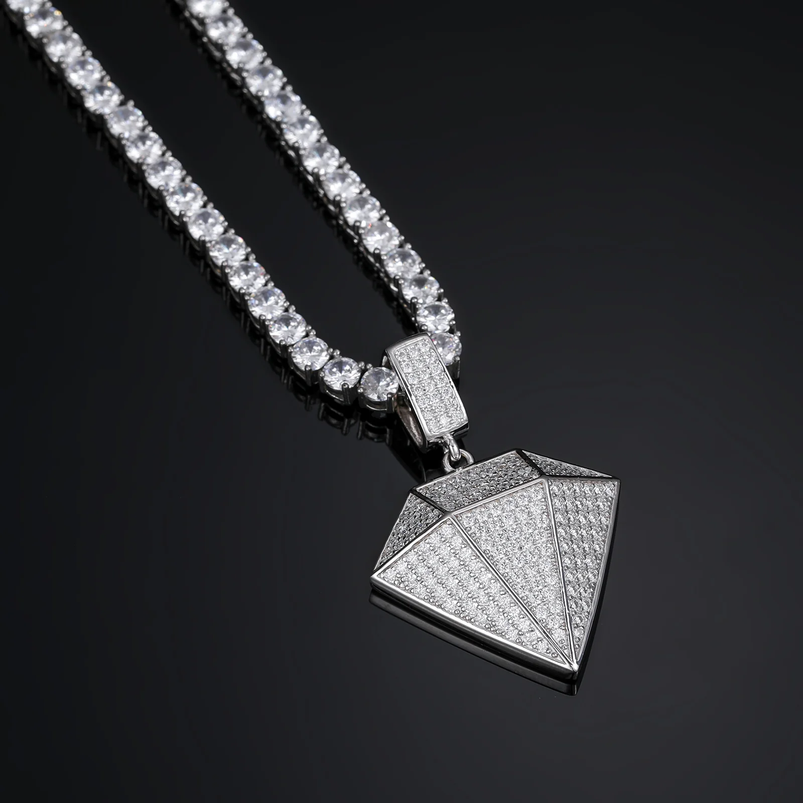 DIAMOND SHAPE MOISSANITE PENDANT IN STERLING SILVER - Image 4