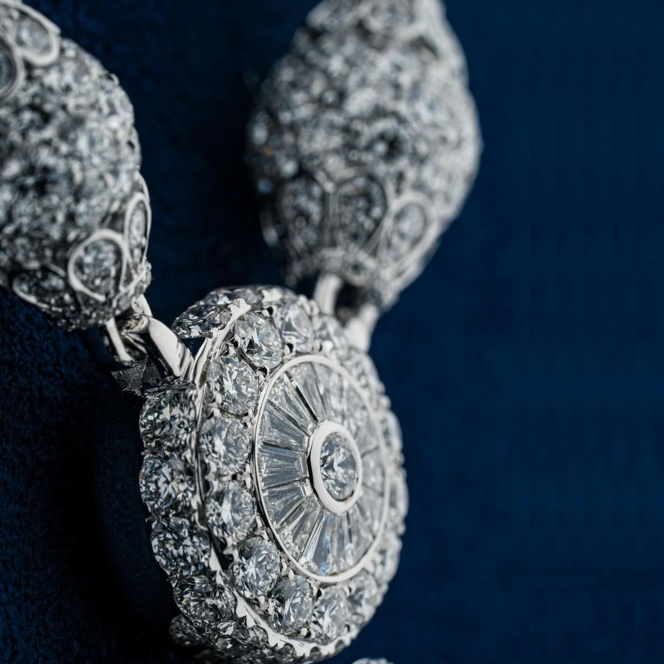MOISSANITE DIAMOND ICED OUT FOAM CROSS PENDANT - Image 6