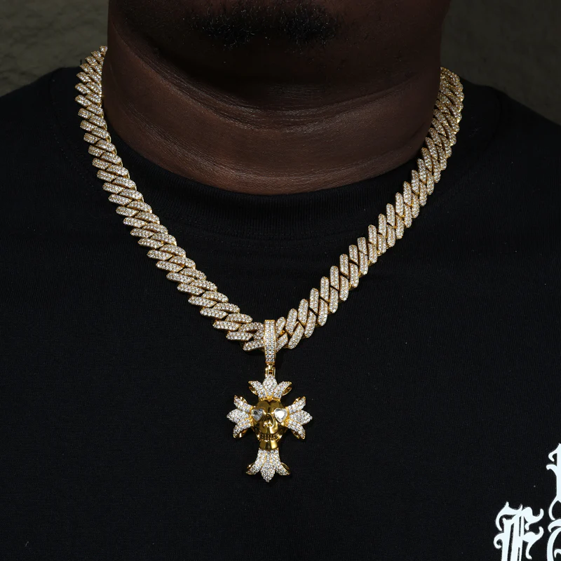MOISSANITE DIAMOND ICED OUT SKULL CROSS PENDANT - Image 4