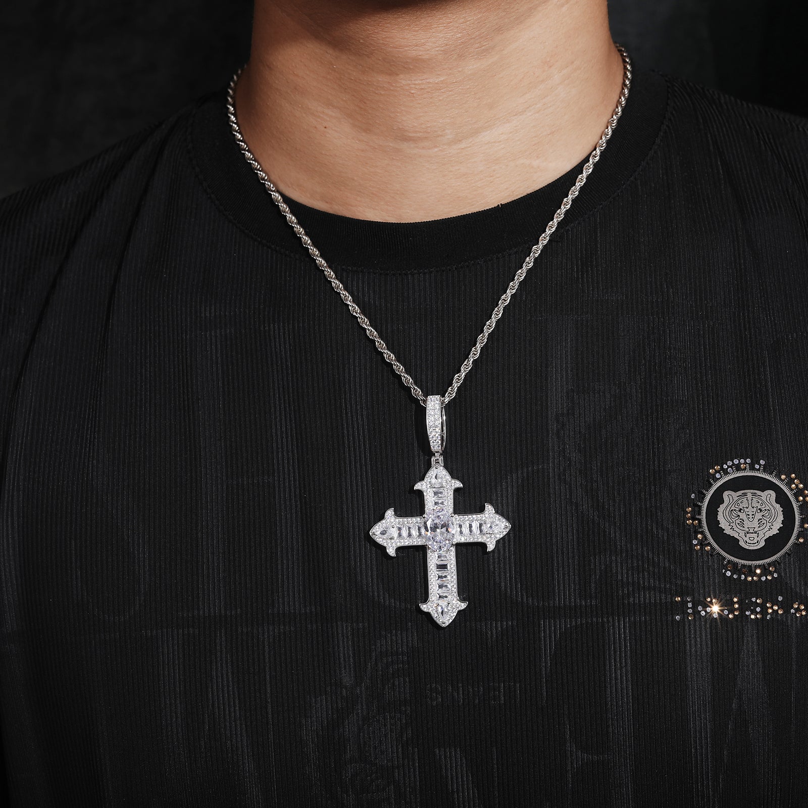 MOISSANITE DIAMOND IRIS CROSS PENDANT IN STERLING SILVER - Image 2