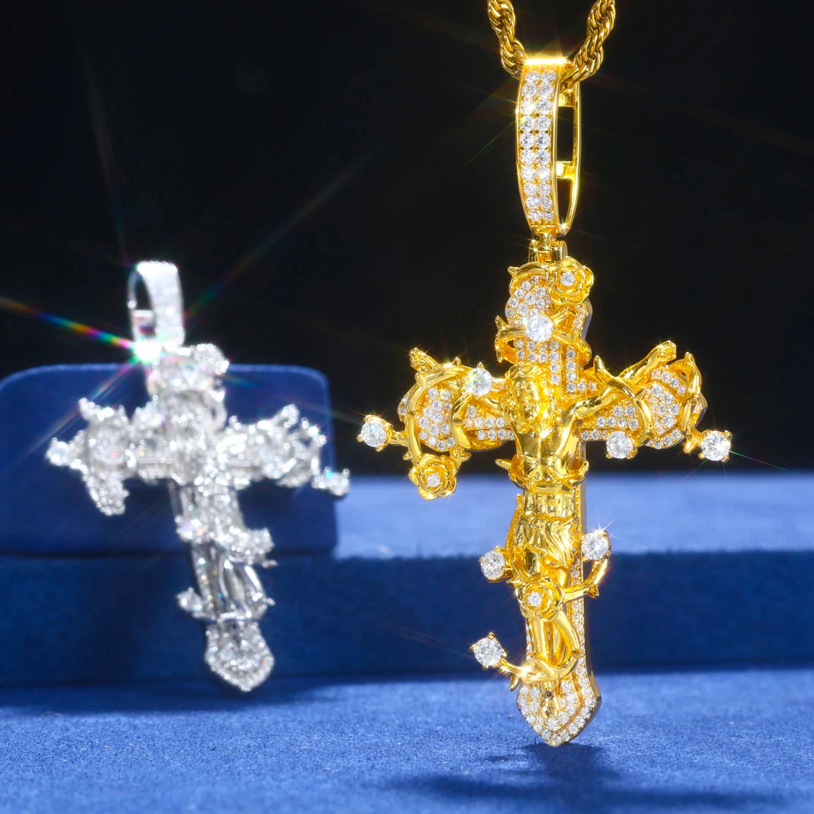 MOISSANITE DIAMOND JESUS CRUCIFIX CROSS PENDANT IN STERLING SILVER - Image 3