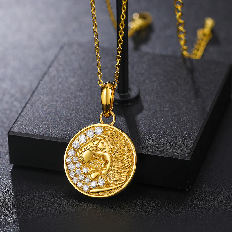 MOISSANITE DIAMOND LION COIN PENDANT IN STERLING SILVER - Image 2