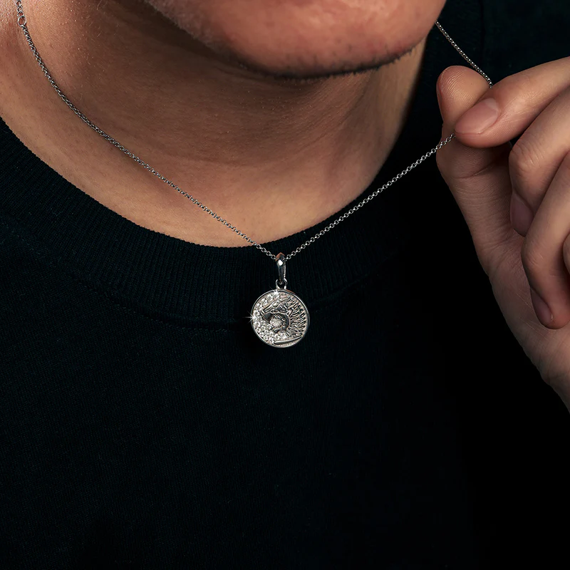 MOISSANITE DIAMOND LION COIN PENDANT IN STERLING SILVER - Image 3