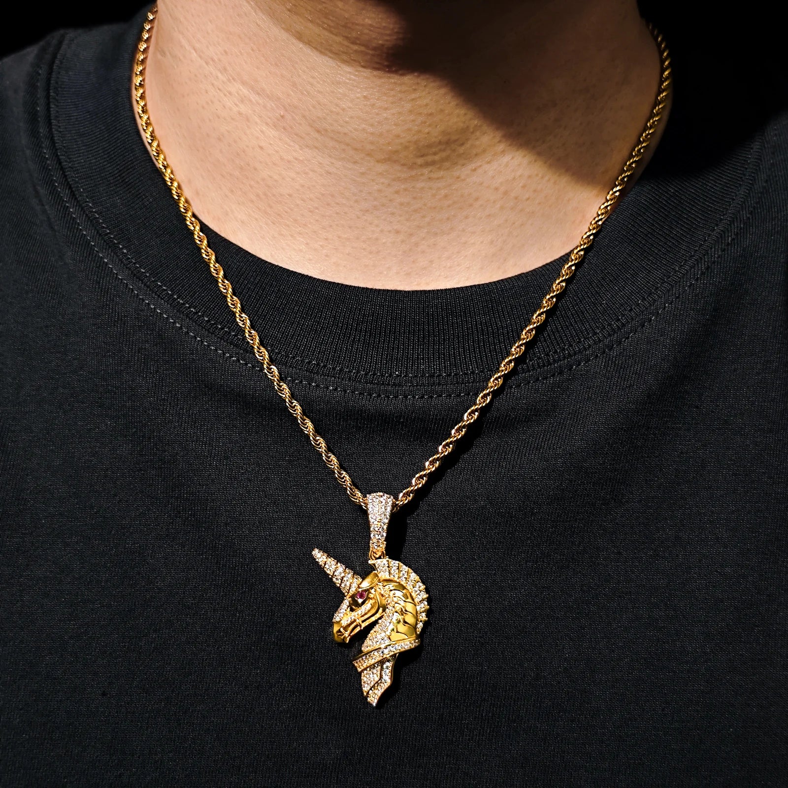 MOISSANITE DIAMOND MIDNIGHT UNICORN PENDANT IN STERLING SILVER - Image 3