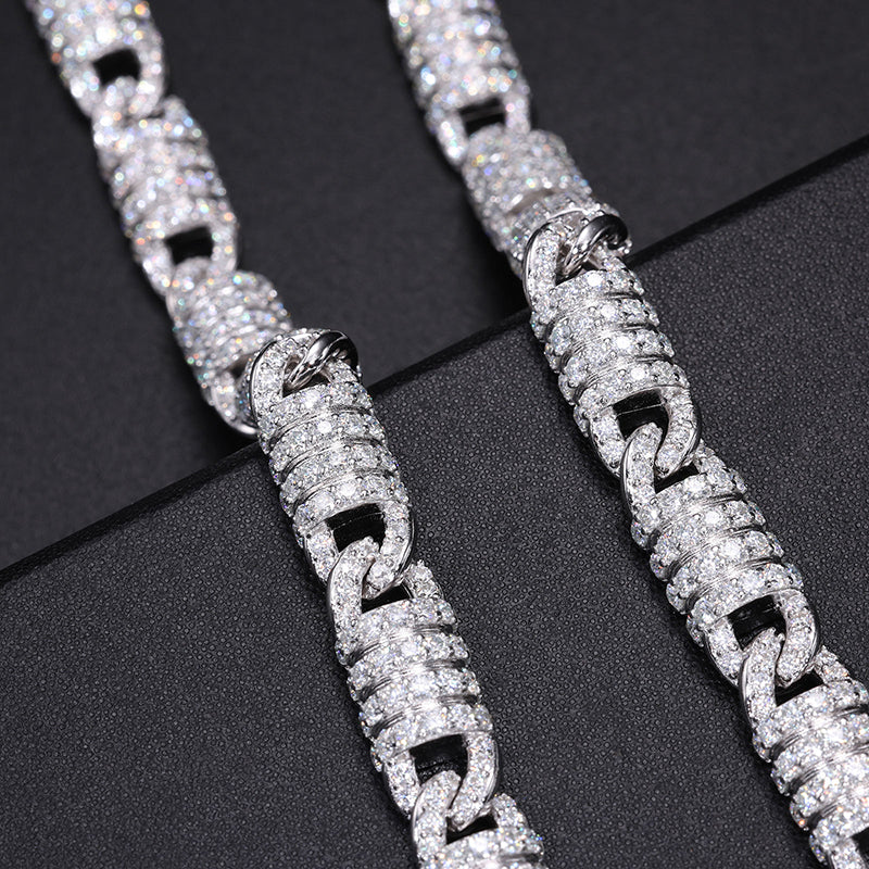 MOISSANITE DIAMOND OVAL LINK CHAIN IN STERLING SILVER - Image 3