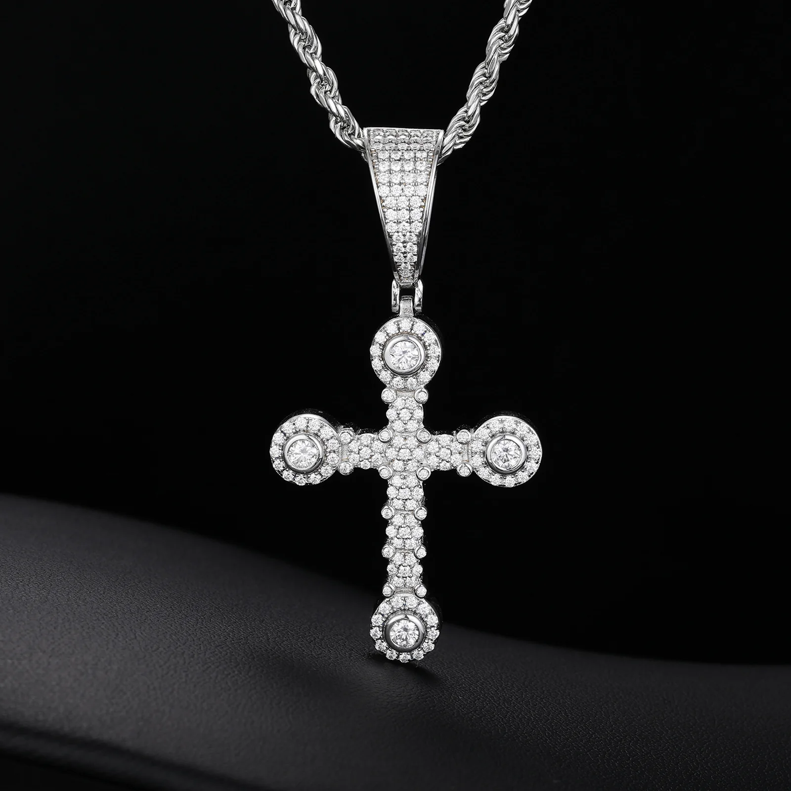 MOISSANITE DIAMOND QUAD STONE CROSS PENDANT IN STERLING SILVER - Image 3