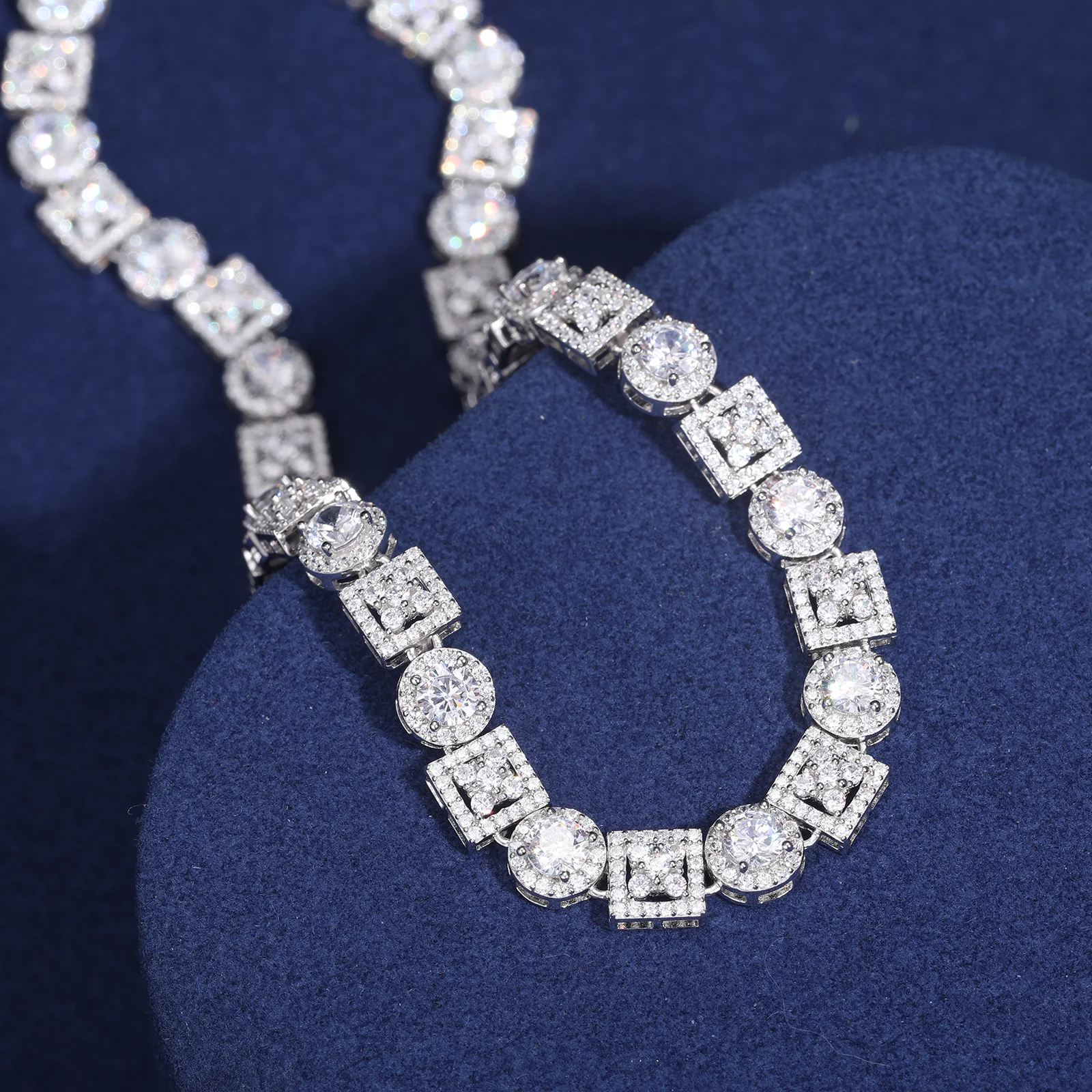 MOISSANITE DIAMOND ROUND-FOUR LEAF CLOVER LINK NECKLACE OR BRACELET IN STERLING SILVER - Image 4