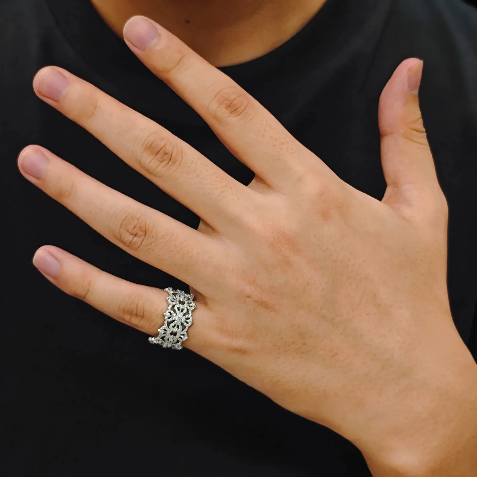 MOISSANITE DIAMOND SPARKLING BAND RING IN STERLING SILVER - Image 5