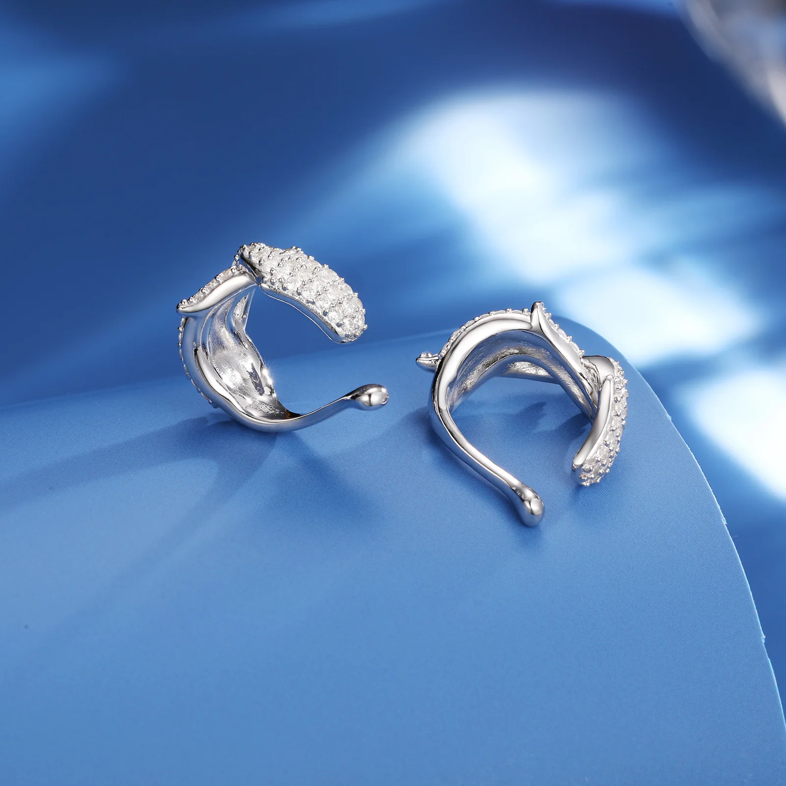 MOISSANITE DIAMOND THORNS CLIP-ON EAR CUFF EARRINGS IN STERLING SILVER - Image 5