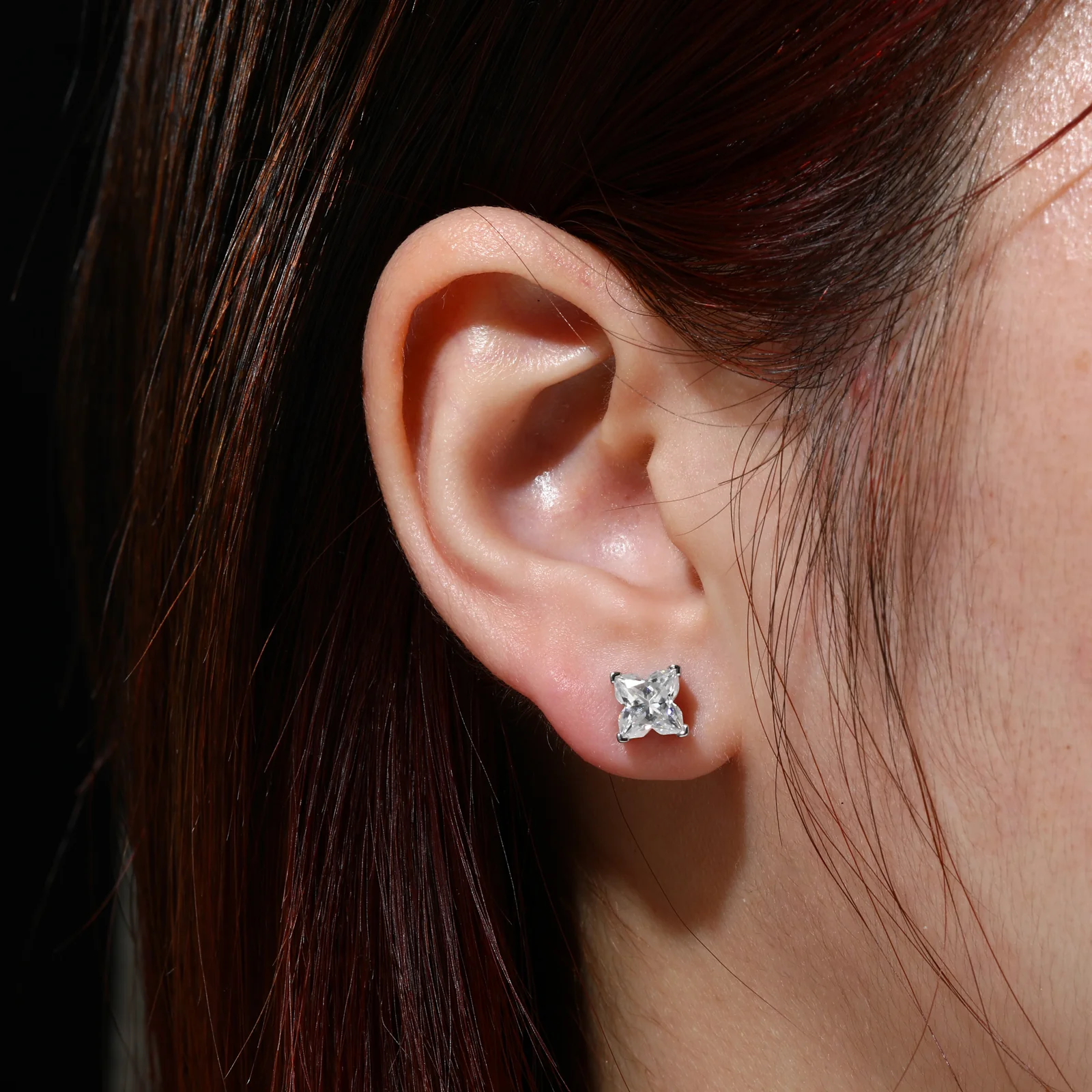 MOISSANITE FLORAL STUD EARRINGS IN STERLING SILVER - Image 5