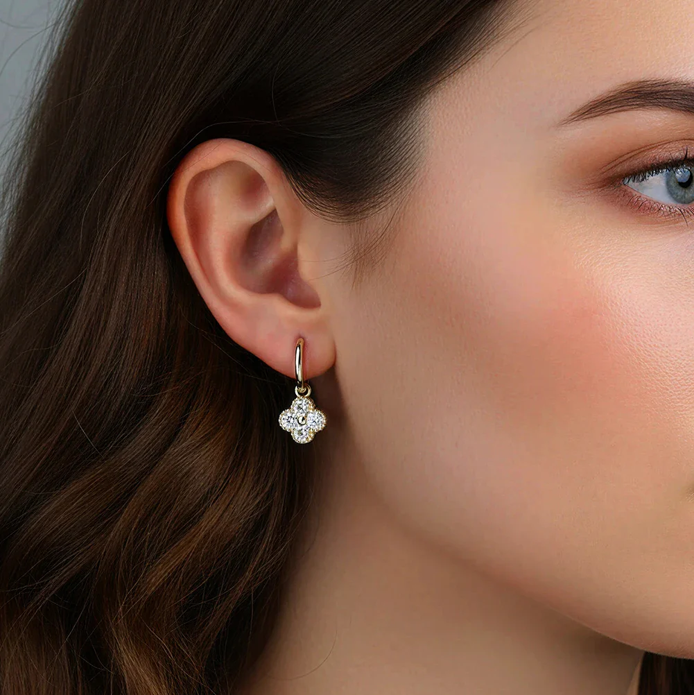 MOISSANITE FOUR LEAF CLOVER EARRINGS IN STERLING SILVER - Image 3