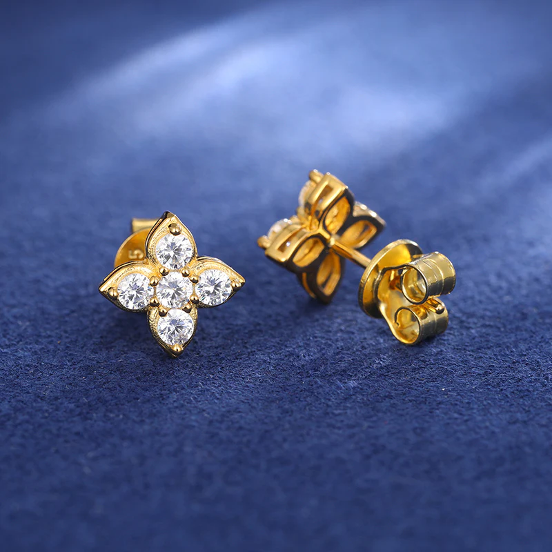 MOISSANITE FOUR LEAF CLOVER STUD EARRINGS IN STERLING SILVER STYLE 2 - Image 2