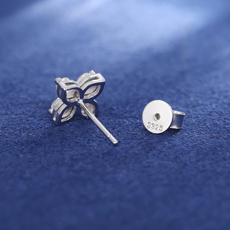 MOISSANITE FOUR LEAF CLOVER STUD EARRINGS IN STERLING SILVER STYLE 2 - Image 3