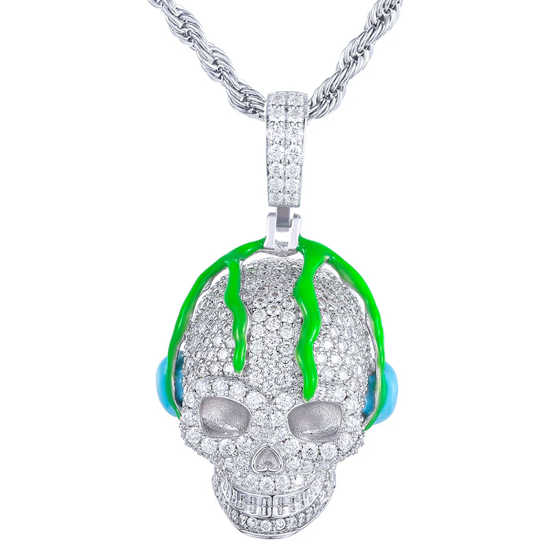 MOISSANITE GLOW IN THE DARK SKULL PENDANT IN STERLING SILVER - Image 4