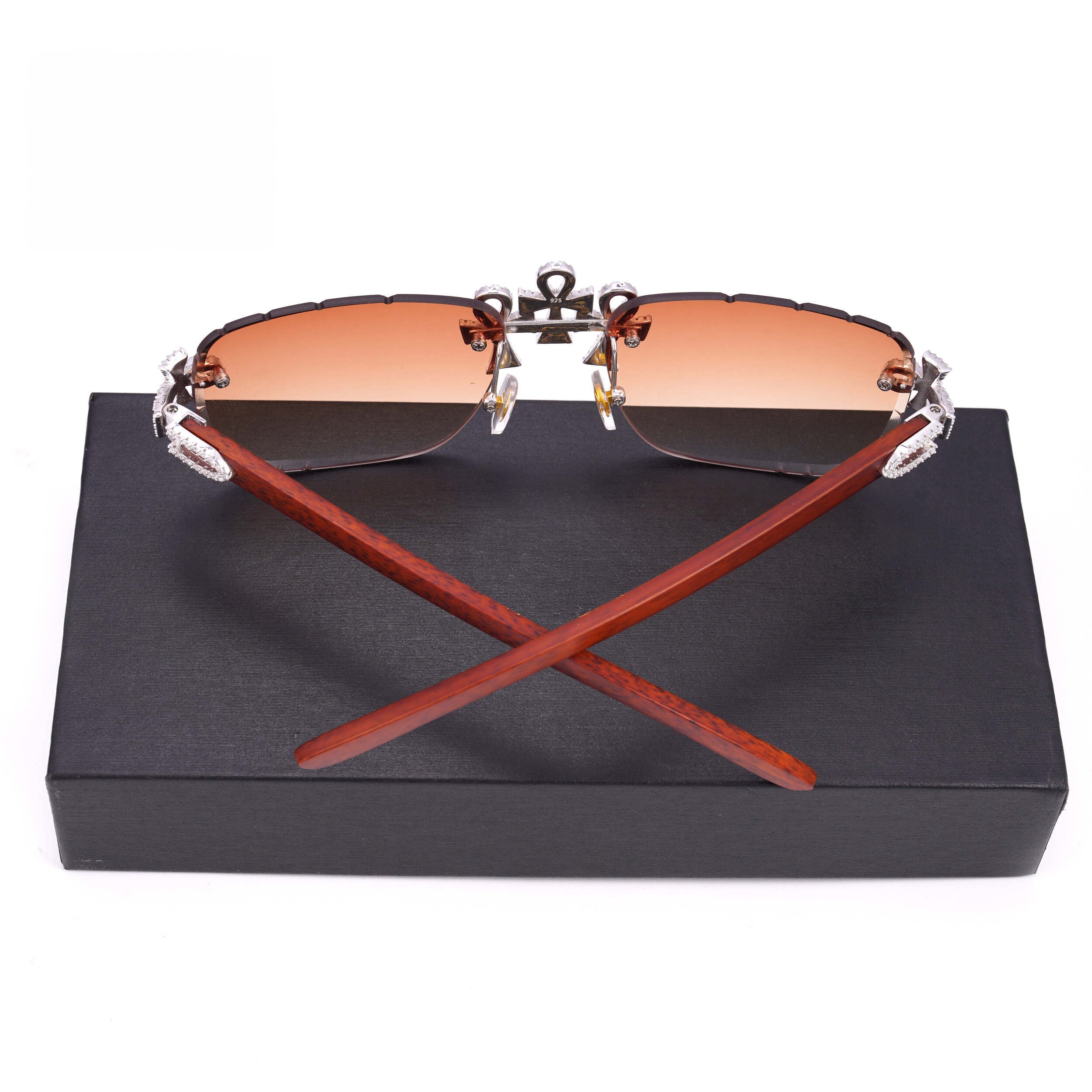 MOISSANITE ICED OUT CROSS SUNGLASSES - Image 4
