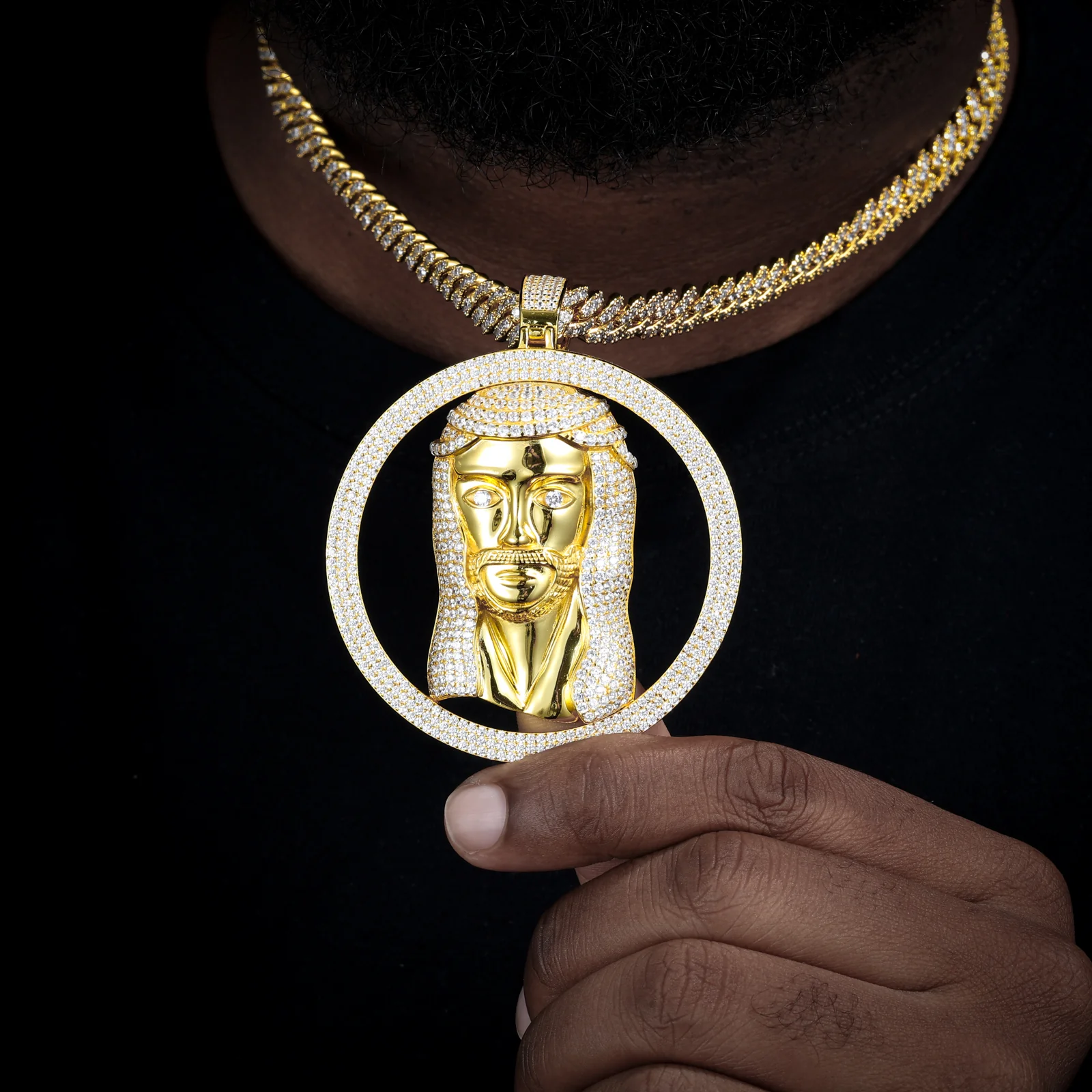 MOISSANITE ICED OUT ROUND JESUS FACE PENDANT IN STERLING SILVER - Image 4