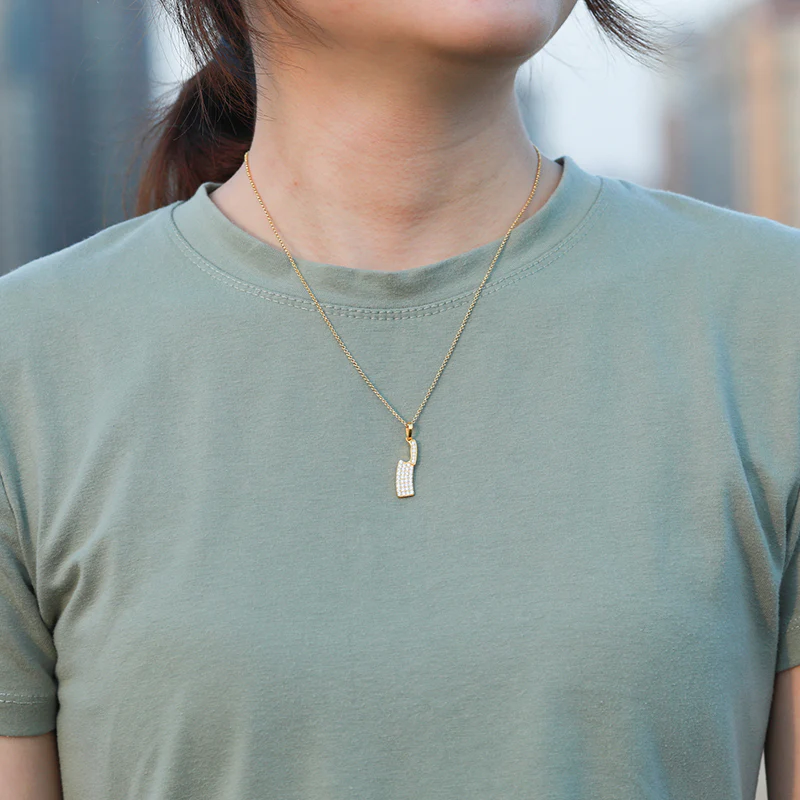 MOISSANITE KNIFE PENDANT IN STERLING SILVER - Image 5