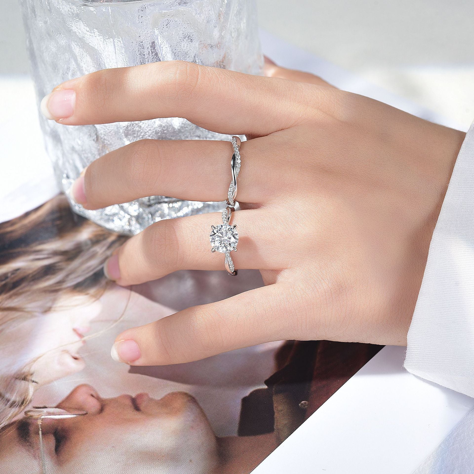 MOISSANITE MINIMALISTIC TWIST BAND RING IN STERLING SILVER - Image 4