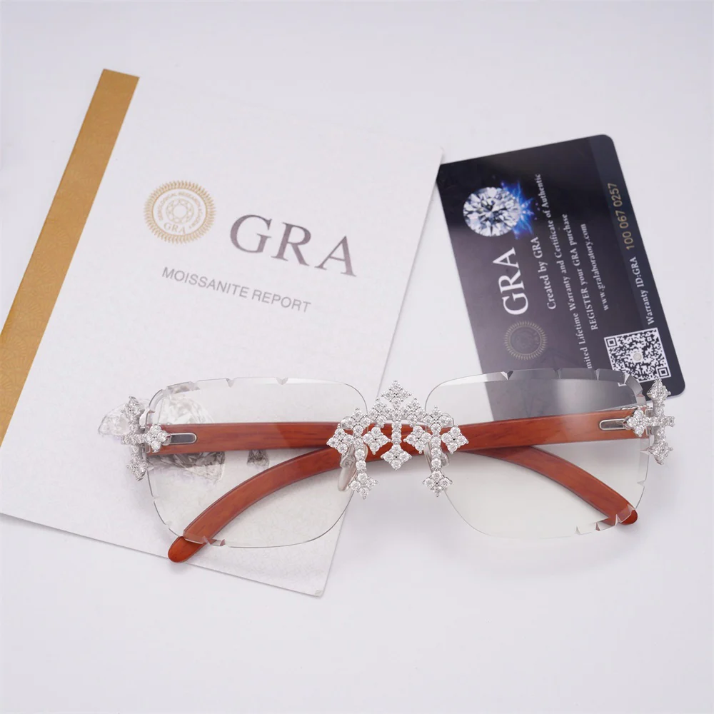 MOISSANITE TRIPLE CROSS BRIDGE SUNGLASSES - Image 5