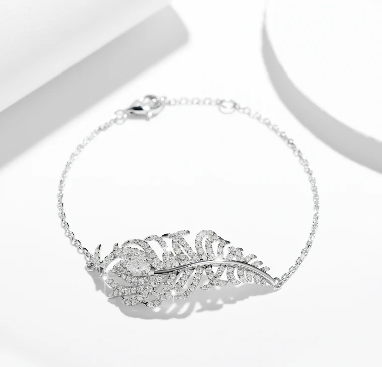 PEACOCK FEATHER MOISSANITE BRACELET IN STERLING SILVER - Image 3