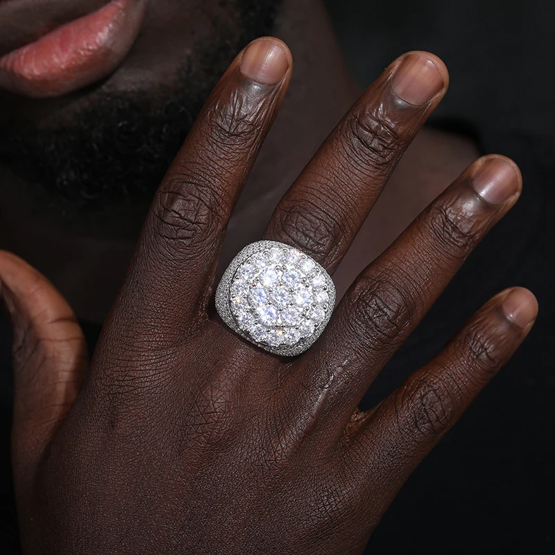 ROUND CUT BULKY MOISSANITE RING IN STERLING SILVER - Image 3