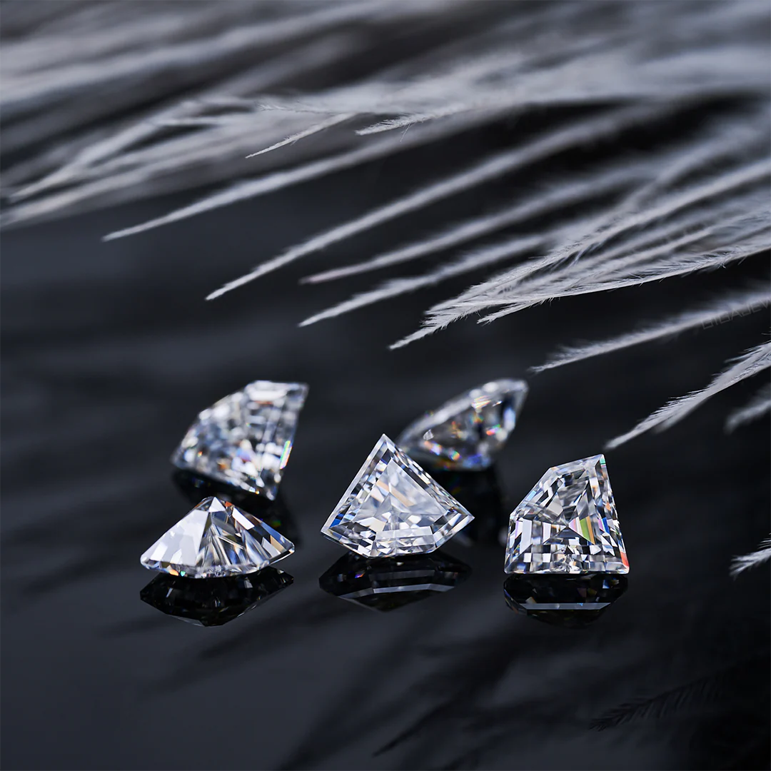 SHIELD CUT MOISSANITE LOOSE DIAMOND - Image 6