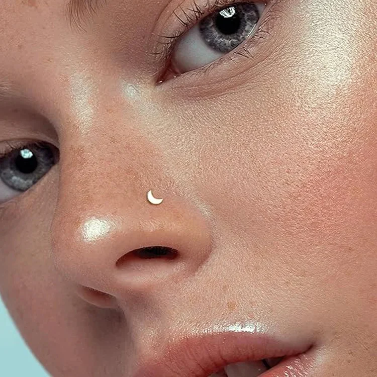 STAR NUGGET L BEND NOSE RING IN SOLID GOLD - Image 3