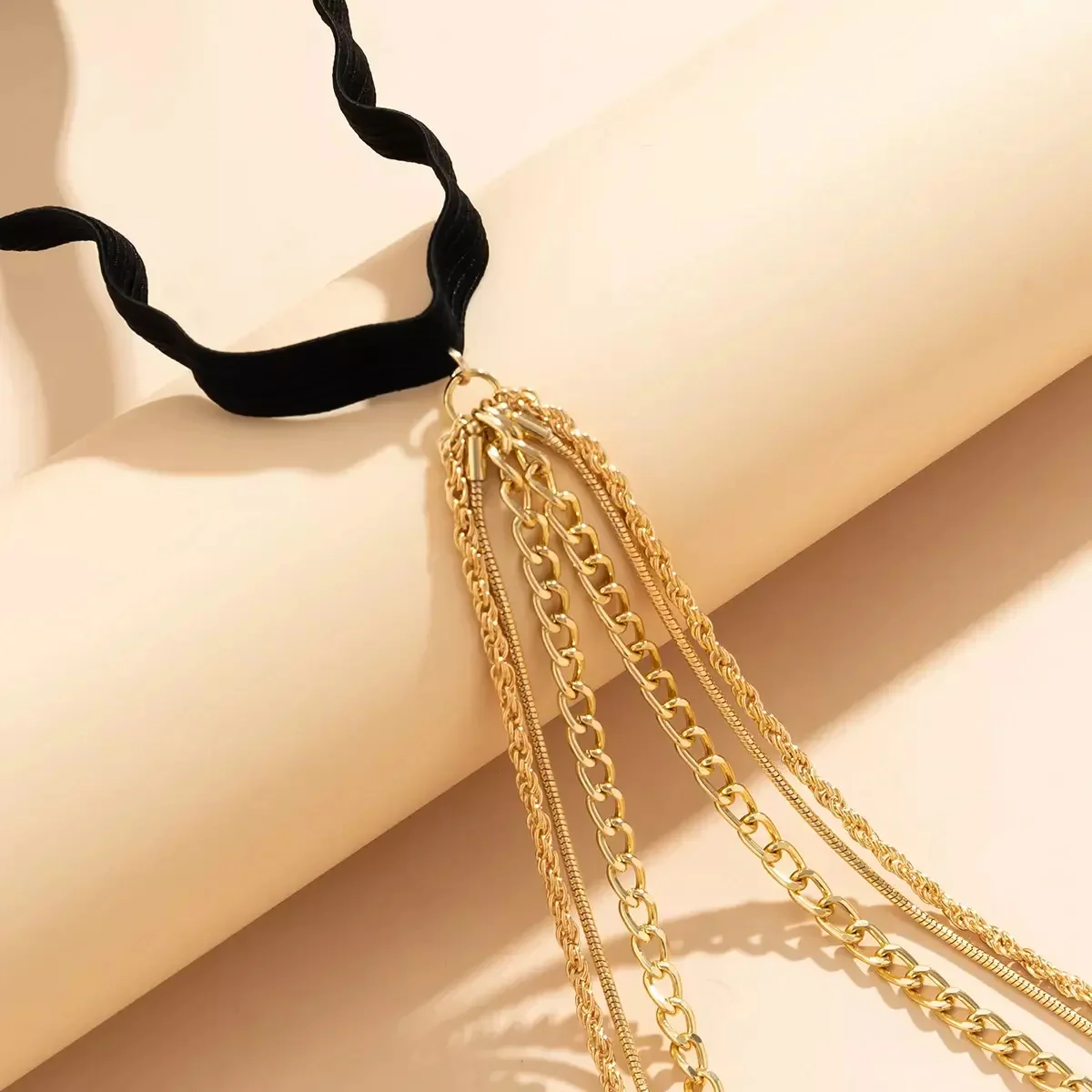 TRI-LINK DRAPE THIGH CHAIN - Image 5