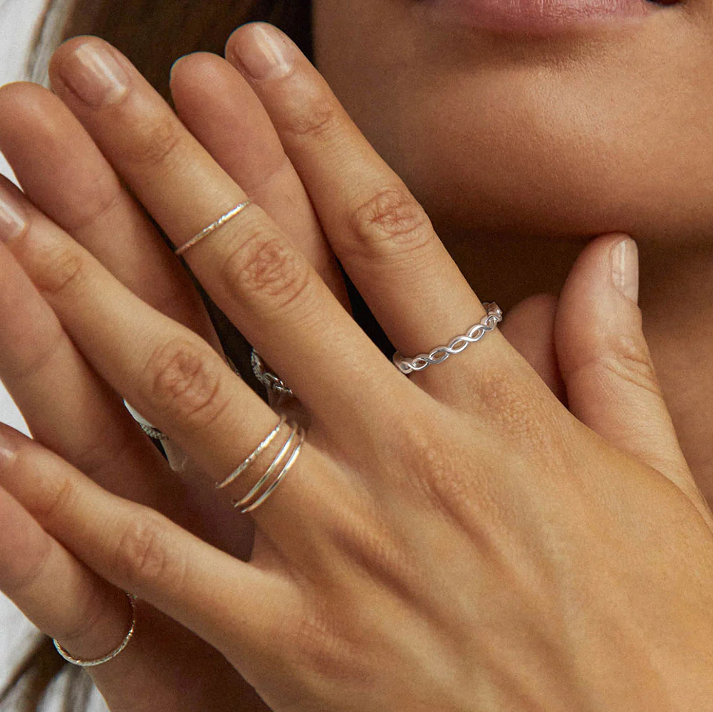 TWISTED ROPE ETERNITY BAND IN STERLING SILVER - Image 3