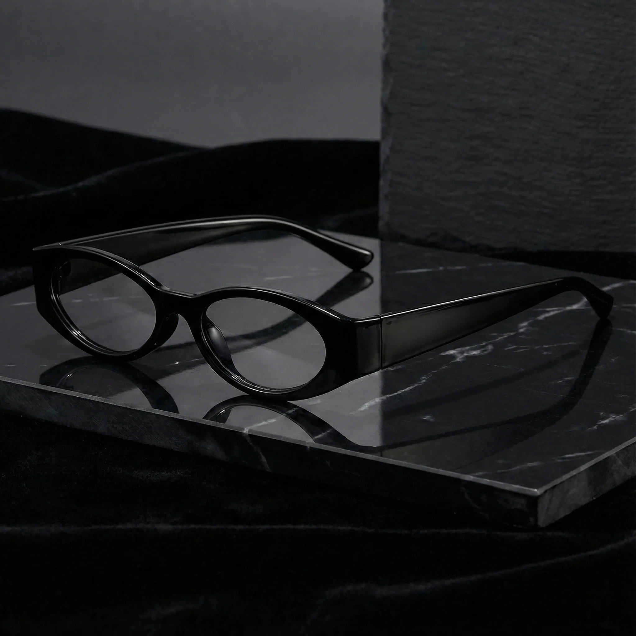 VELA OVAL SUNGLASSES - Image 10