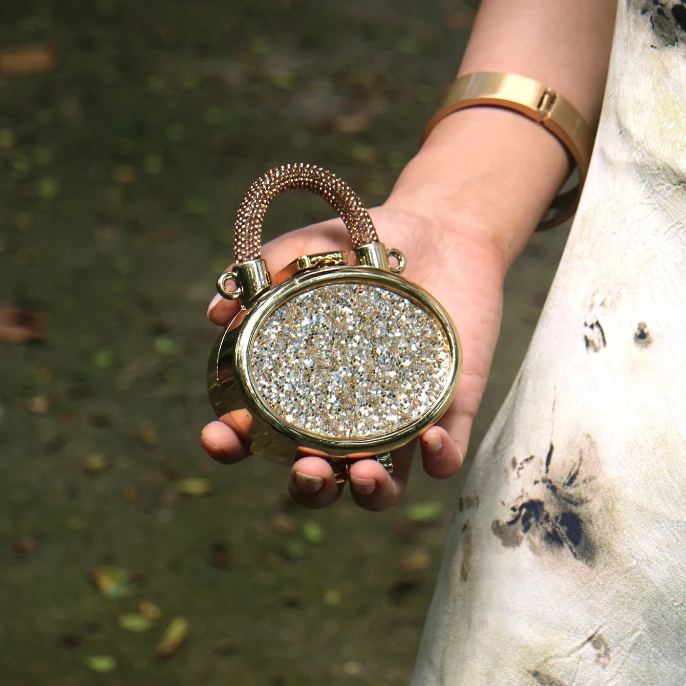 VELENA ROUND COIN BAG - Image 4