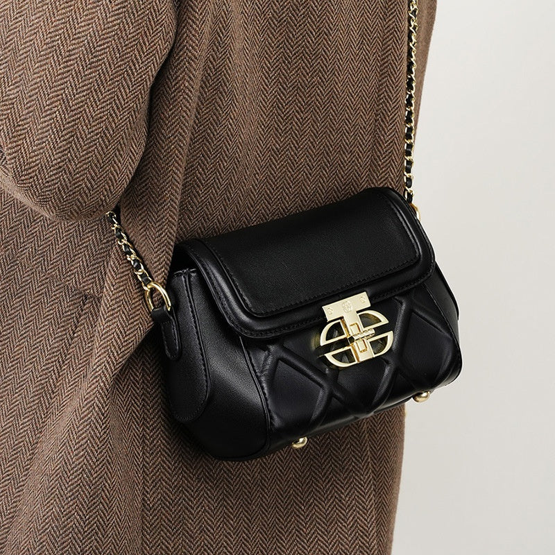 VERA LUXE CHAIN CROSSBODY BAG - Image 3