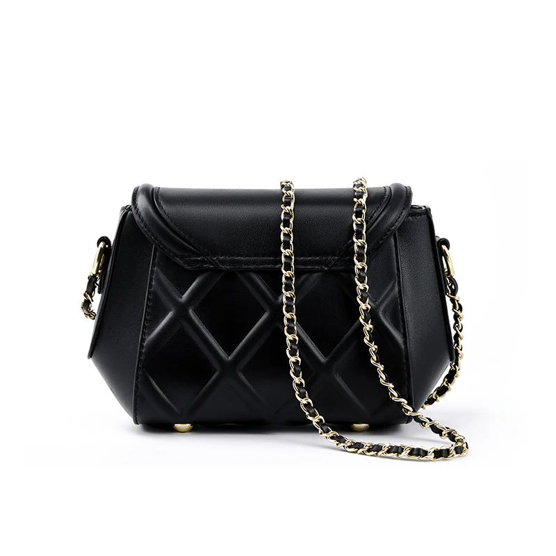 VERA LUXE CHAIN CROSSBODY BAG - Image 6