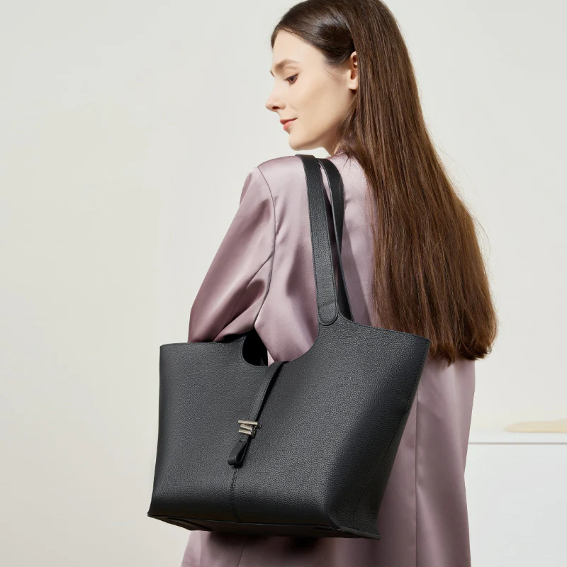 VERA MINIMAL CARRY BAG - Image 6