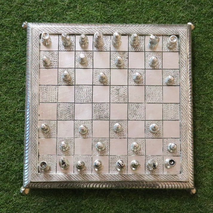VINTAGE HANDCRAFTED CHESS IN STERLING SILVER - Image 6